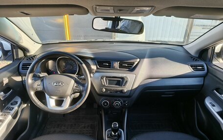 KIA Rio III рестайлинг, 2014 год, 900 000 рублей, 12 фотография