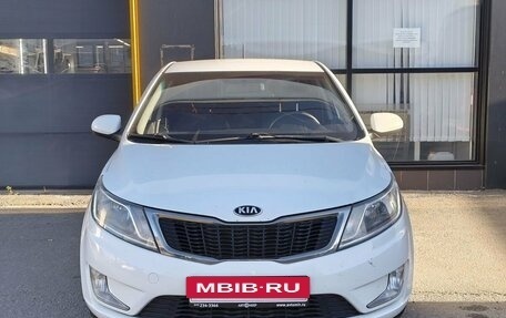 KIA Rio III рестайлинг, 2014 год, 900 000 рублей, 2 фотография