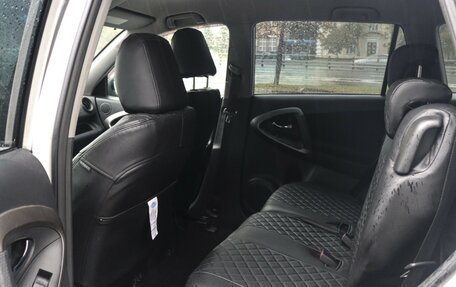 Toyota RAV4, 2010 год, 1 595 000 рублей, 5 фотография