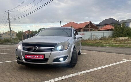 Opel Astra H, 2008 год, 525 000 рублей, 1 фотография