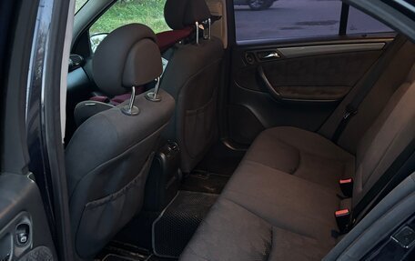 Mercedes-Benz C-Класс, 2003 год, 450 000 рублей, 9 фотография