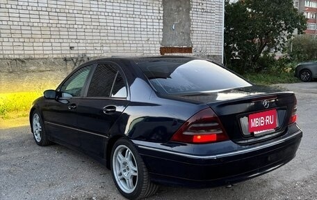 Mercedes-Benz C-Класс, 2003 год, 450 000 рублей, 11 фотография