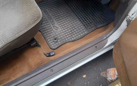 Mazda 626, 1985 год, 130 000 рублей, 10 фотография