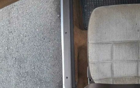 Mazda 626, 1985 год, 130 000 рублей, 11 фотография