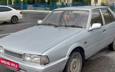Mazda 626, 1985 год, 130 000 рублей, 2 фотография