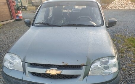 Chevrolet Niva I рестайлинг, 2013 год, 350 000 рублей, 3 фотография