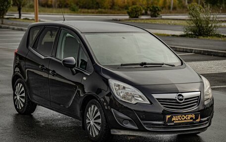 Opel Meriva, 2011 год, 770 000 рублей, 2 фотография