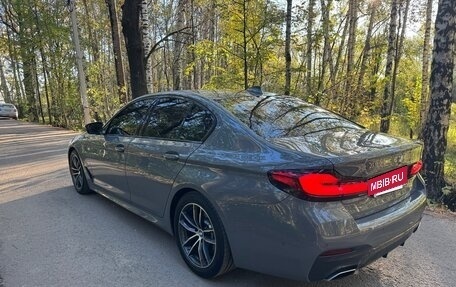 BMW 5 серия, 2021 год, 5 600 000 рублей, 3 фотография