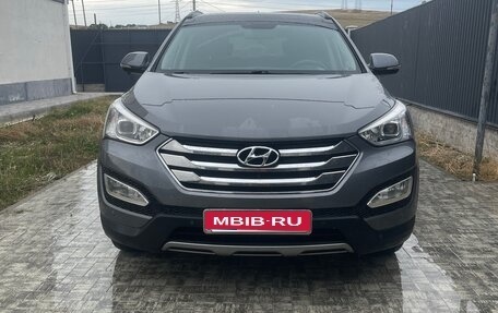 Hyundai Santa Fe III рестайлинг, 2014 год, 2 100 000 рублей, 1 фотография