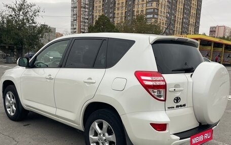 Toyota RAV4, 2011 год, 1 545 000 рублей, 5 фотография