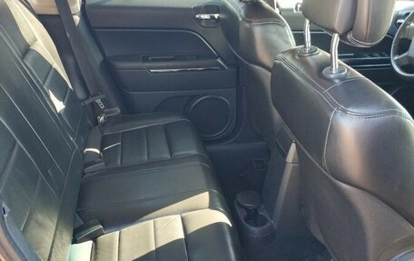 Jeep Liberty (Patriot), 2010 год, 840 000 рублей, 14 фотография