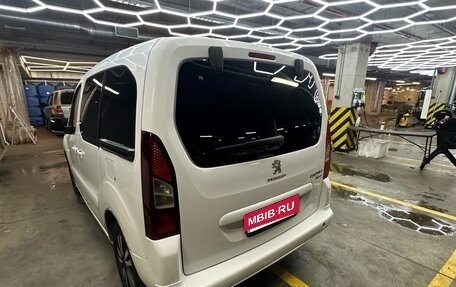 Peugeot Partner II рестайлинг 2, 2016 год, 835 000 рублей, 6 фотография