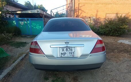 Nissan Gloria XI, 2001 год, 500 000 рублей, 3 фотография