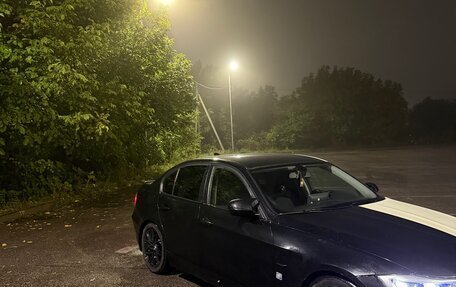 BMW 3 серия, 2010 год, 1 300 000 рублей, 3 фотография