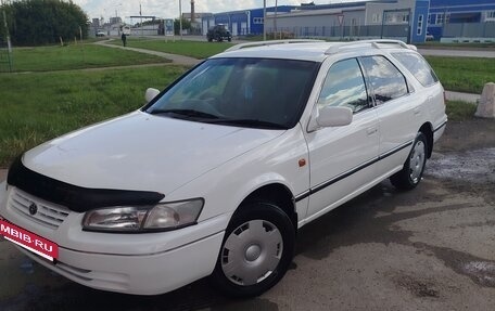 Toyota Camry, 1997 год, 480 000 рублей, 3 фотография