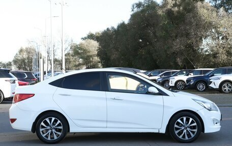 Hyundai Solaris II рестайлинг, 2015 год, 978 000 рублей, 4 фотография