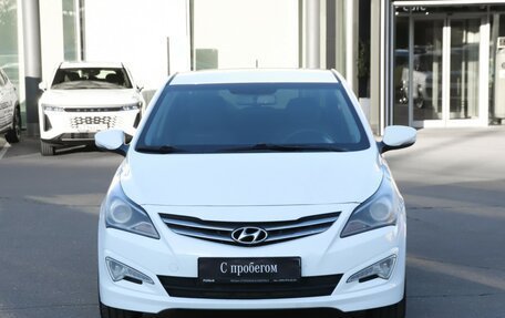 Hyundai Solaris II рестайлинг, 2015 год, 978 000 рублей, 2 фотография