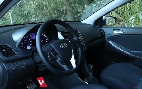 Hyundai Solaris II рестайлинг, 2015 год, 978 000 рублей, 13 фотография