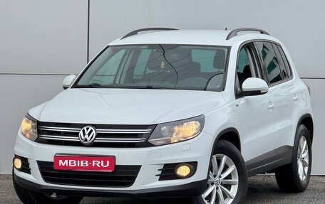 Volkswagen Tiguan I, 2015 год, 1 469 999 рублей, 1 фотография