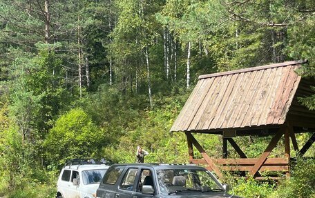 Toyota Hilux Surf III рестайлинг, 1990 год, 370 000 рублей, 1 фотография