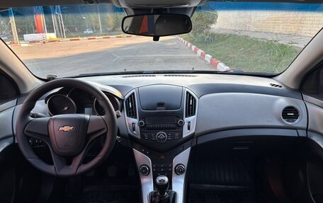 Chevrolet Cruze II, 2014 год, 650 000 рублей, 10 фотография