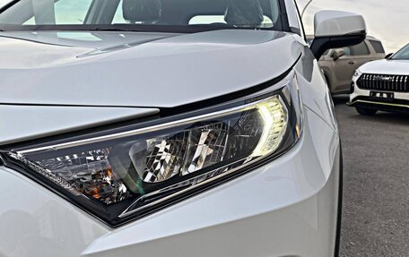 Toyota RAV4, 2025 год, 2 892 000 рублей, 6 фотография