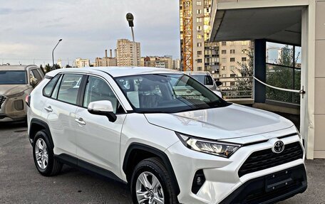 Toyota RAV4, 2025 год, 2 892 000 рублей, 4 фотография