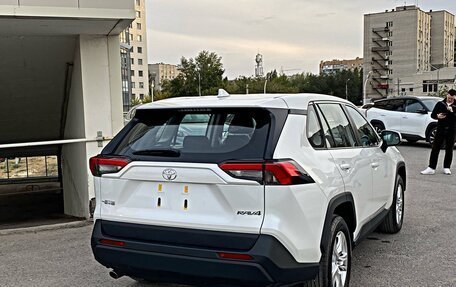 Toyota RAV4, 2025 год, 2 892 000 рублей, 8 фотография