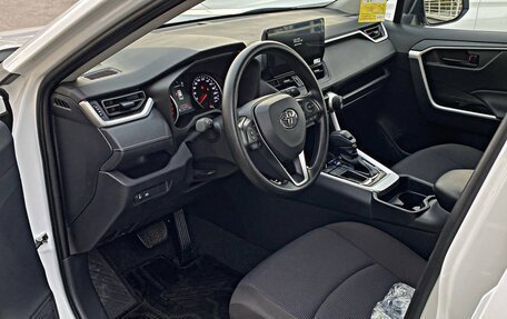 Toyota RAV4, 2025 год, 2 892 000 рублей, 18 фотография
