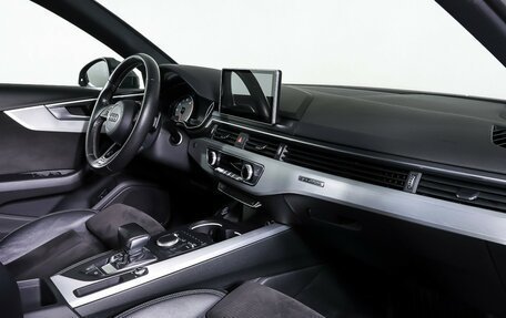 Audi A4, 2016 год, 2 469 000 рублей, 11 фотография