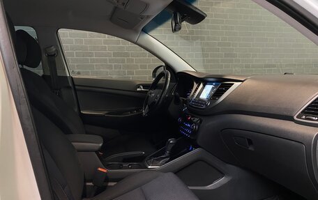 Hyundai Tucson III, 2017 год, 1 780 000 рублей, 11 фотография