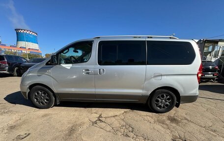 Hyundai Grand Starex Grand Starex I рестайлинг 2, 2010 год, 1 090 000 рублей, 5 фотография
