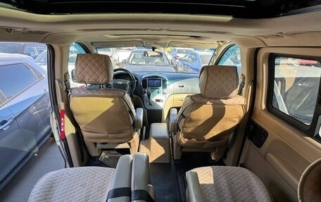 Hyundai Grand Starex Grand Starex I рестайлинг 2, 2010 год, 1 090 000 рублей, 19 фотография