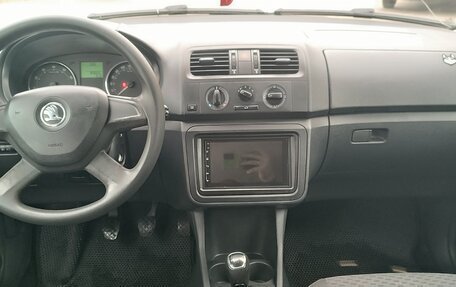 Skoda Fabia II, 2013 год, 570 000 рублей, 11 фотография