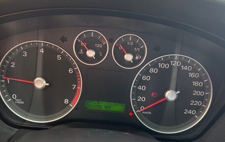 Ford Focus II рестайлинг, 2006 год, 500 000 рублей, 17 фотография