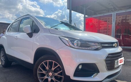 Chevrolet Trax, 2020 год, 1 700 000 рублей, 3 фотография