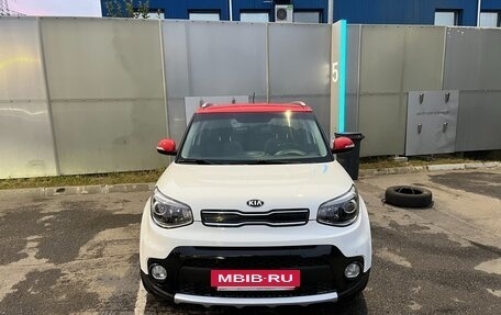 KIA Soul II рестайлинг, 2018 год, 1 800 000 рублей, 5 фотография