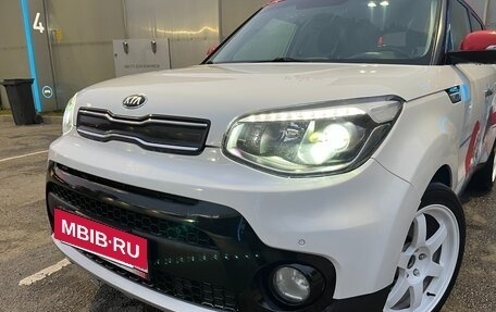 KIA Soul II рестайлинг, 2018 год, 1 800 000 рублей, 15 фотография