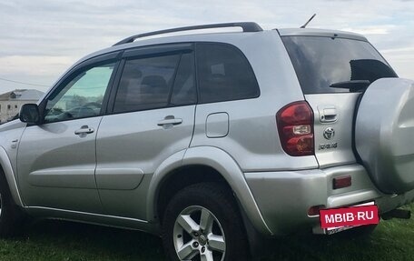 Toyota RAV4, 2004 год, 880 000 рублей, 4 фотография