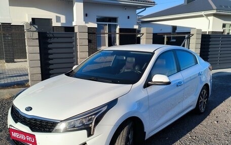 KIA Rio IV, 2020 год, 1 720 000 рублей, 7 фотография