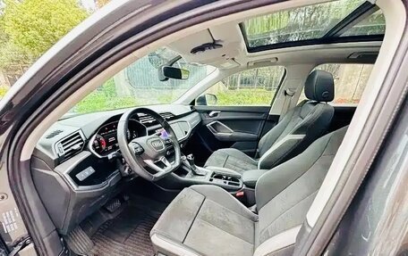 Audi Q3, 2022 год, 2 500 000 рублей, 9 фотография