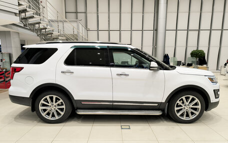 Ford Explorer VI, 2017 год, 2 950 000 рублей, 8 фотография
