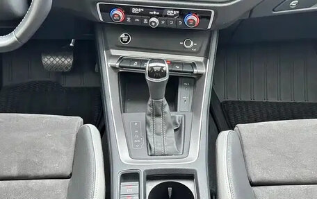 Audi Q3, 2022 год, 2 500 000 рублей, 24 фотография