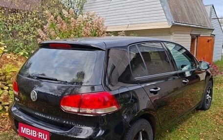 Volkswagen Golf VI, 2011 год, 750 000 рублей, 1 фотография