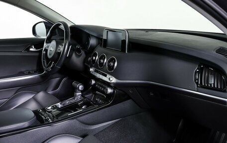 KIA Stinger I, 2019 год, 2 459 000 рублей, 10 фотография