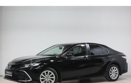 Toyota Camry, 2021 год, 2 499 000 рублей, 6 фотография