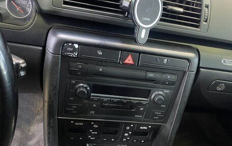 Audi A4, 2003 год, 499 999 рублей, 19 фотография