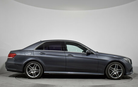 Mercedes-Benz E-Класс, 2014 год, 1 740 000 рублей, 4 фотография