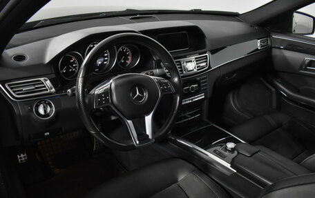 Mercedes-Benz E-Класс, 2014 год, 1 740 000 рублей, 9 фотография