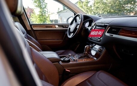 Volkswagen Touareg III, 2011 год, 2 179 000 рублей, 20 фотография